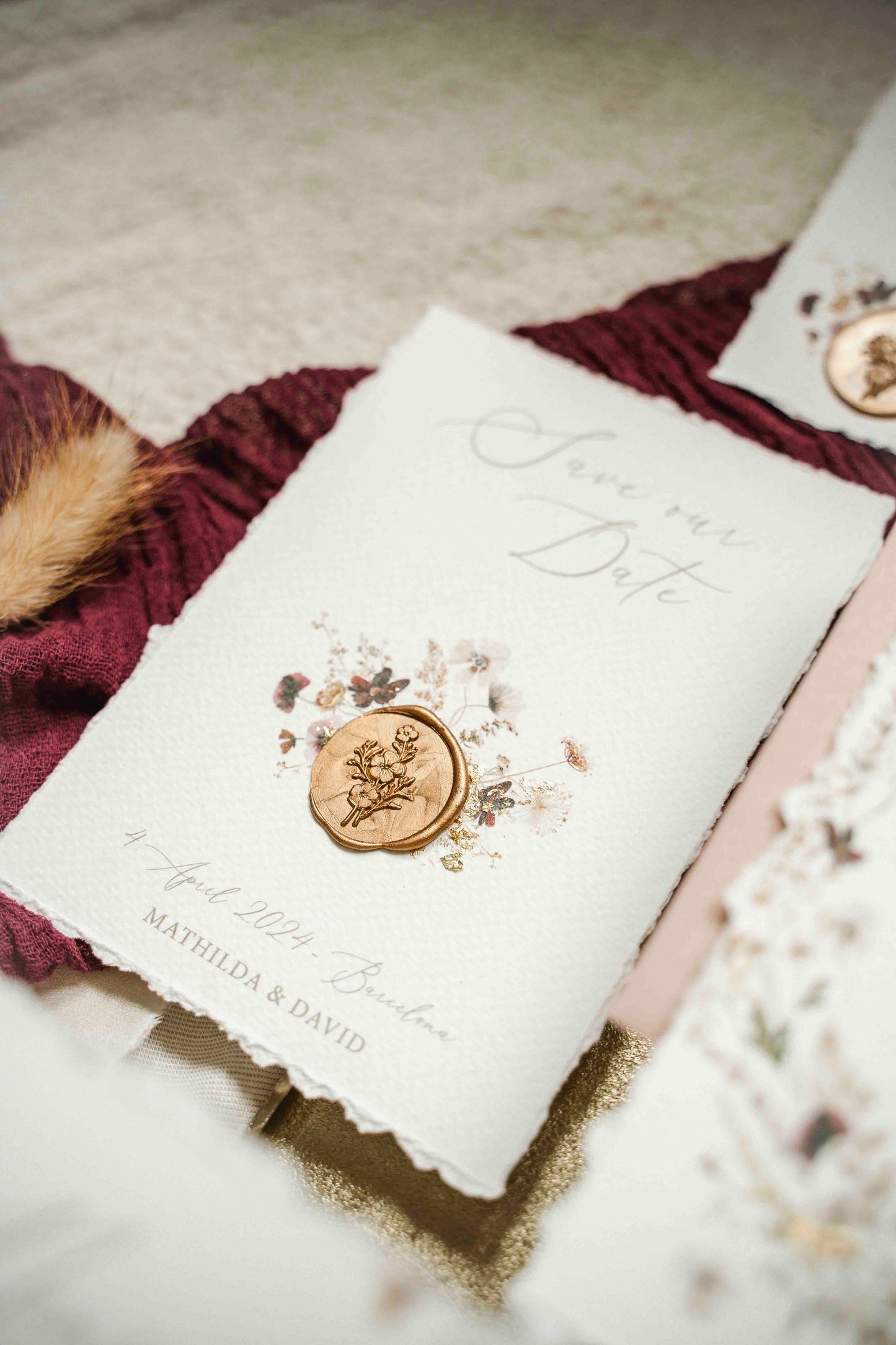 Save the Date Karte "Blooming Cottage" mit Siegel