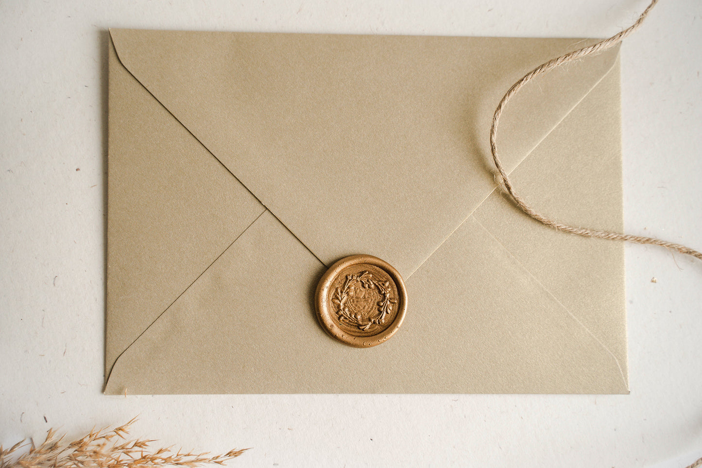 Briefumschlag Antikgold