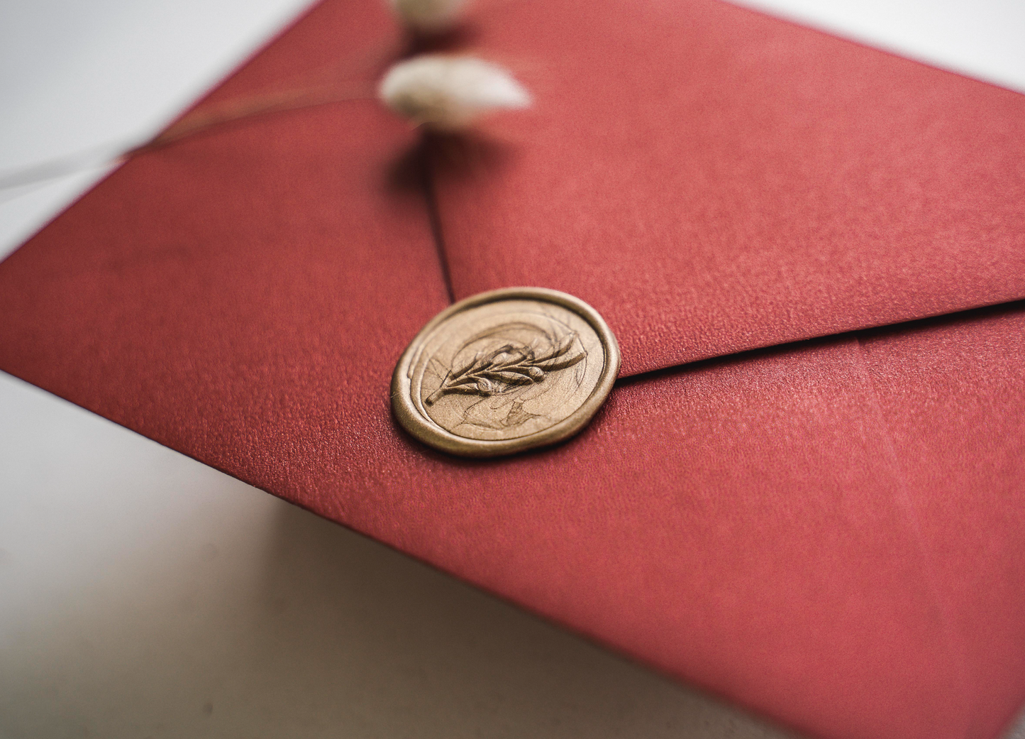 Briefumschlag metallic rot